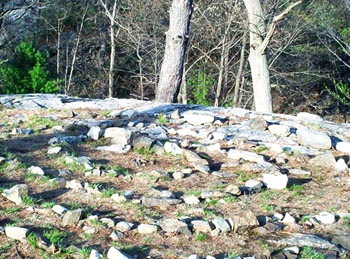 Stone Circles in the Middlesex Fells © John Masone / Fellsbiker